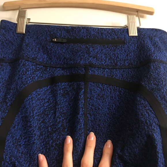 LAST DAY TO BUY!! Lululemon on track - Picture 11 of 16